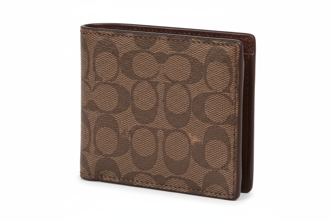 Coach Outlet Compact Billfold Wallet in Signature Canvas Mahogany – Classic Style Meets Everyday Function