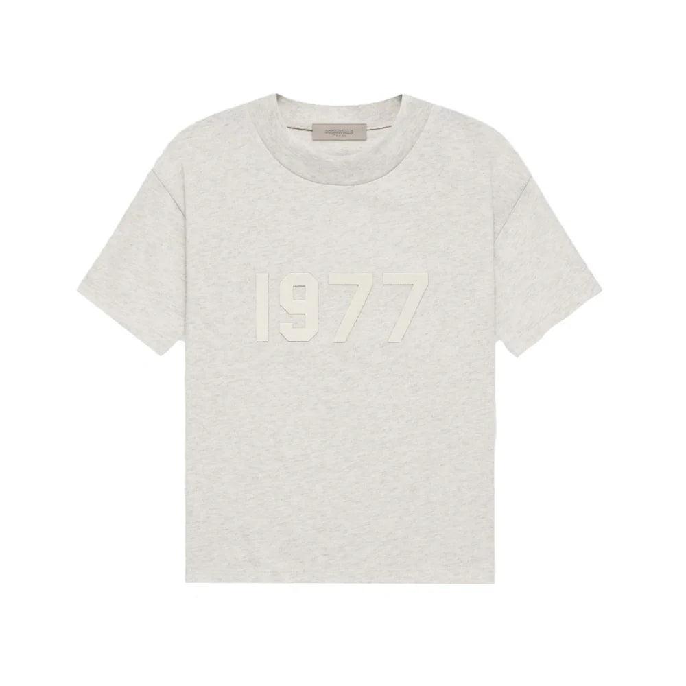 FEAR OF GOD ESSENTIALS 1977 T-SHIRT LIGHT OATMEAL – Zeuskicks