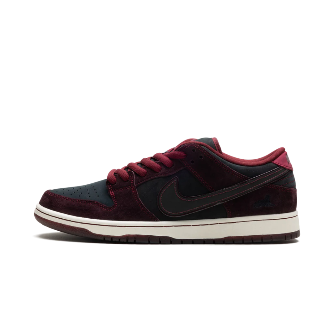 Nike SB Dunk Low Riot Skateshop by Nike Dunk