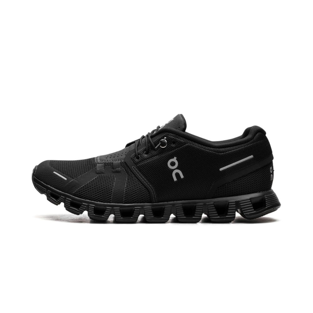 On Running Cloud 5 All Black by ON