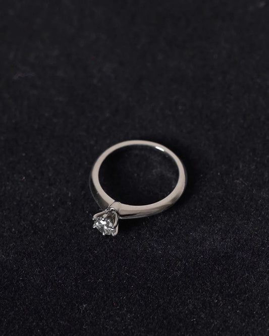 TIFFANY & CO. CLASSIC PRAWN PLATINUM 0.34 CARAT SOLITAIRE RING VVS-I