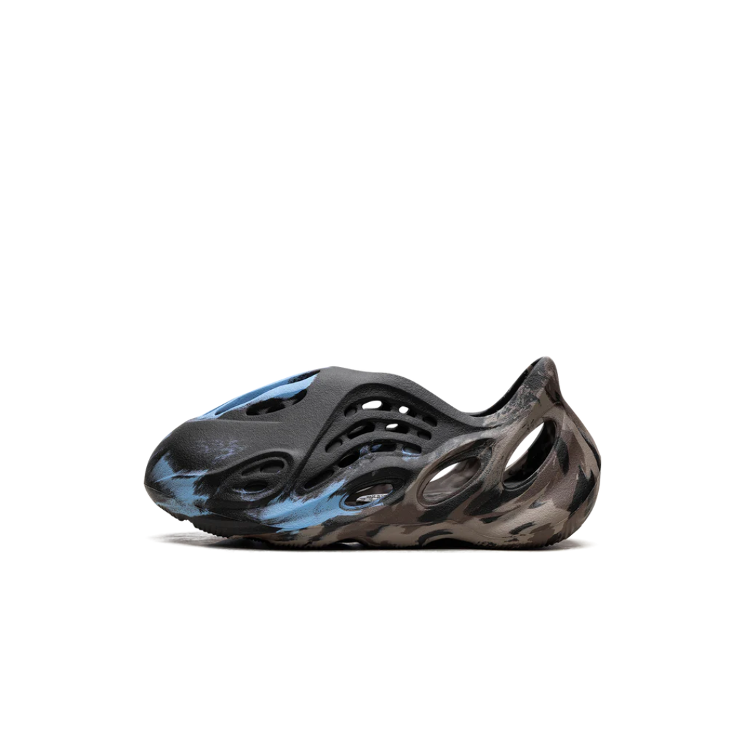 adidas Yeezy Foam RNR MX Cinder (Kids) by Adidas Yeezy