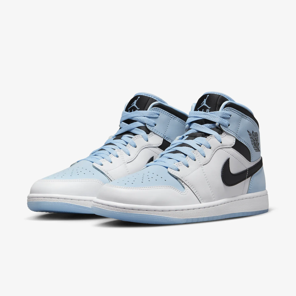 Air Jordan 1 Mid Se White / Ice Blue-Black