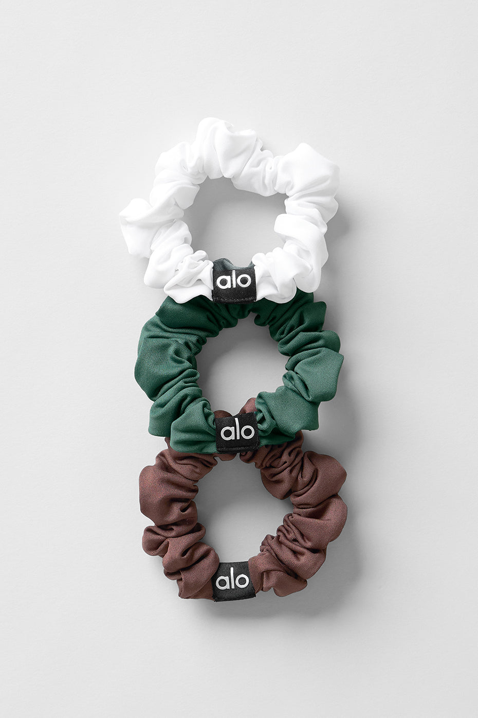 Fresh Mini Scrunchie 3-Pack - Brownstone/White/Clover Green (A0290U)