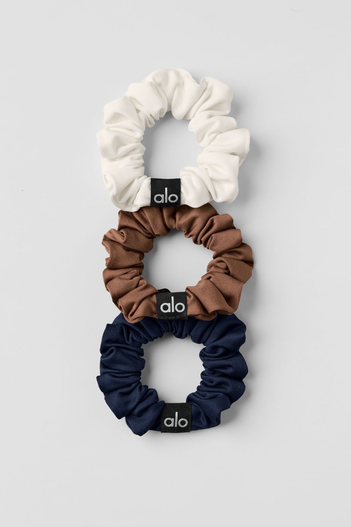 Fresh Mini Scrunchie 3-Pack - Sun Kissed Brown/Ivory/Navy (A0290U)