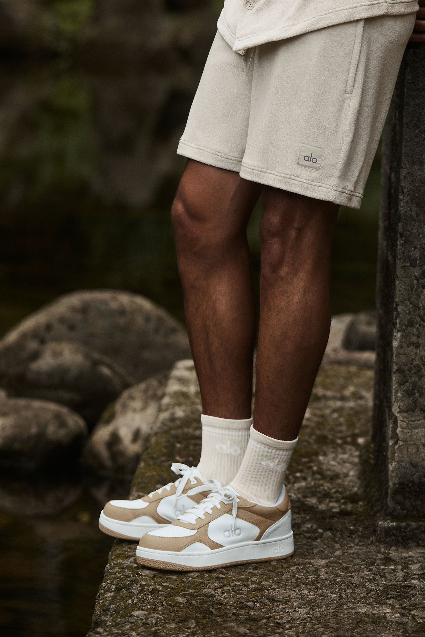 ALO Recovery Mode Sneaker - Gravel/White (MENSA0685U)