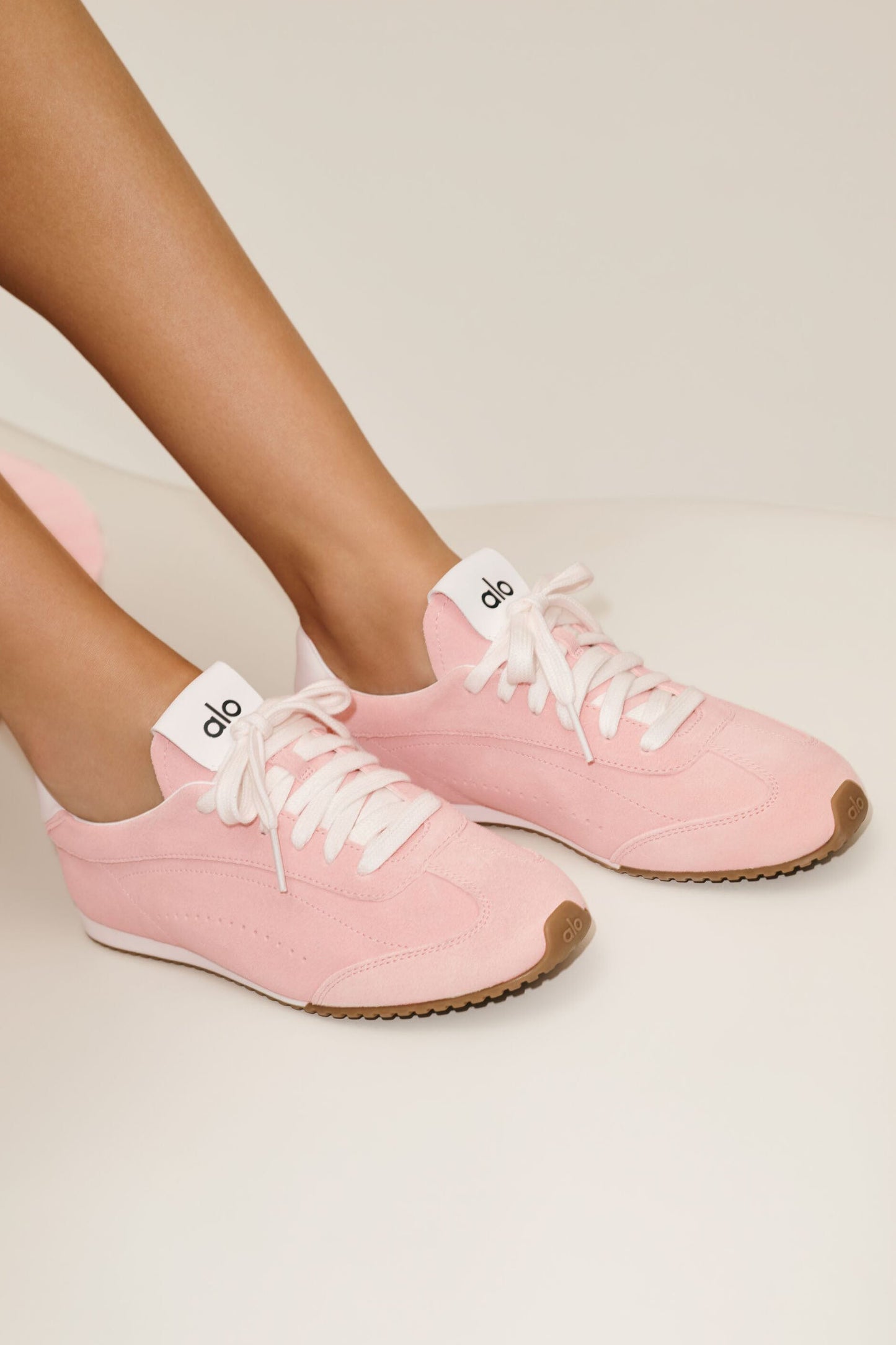 ALO Sunset Sneaker - Sundrenched Pink (A0891U)