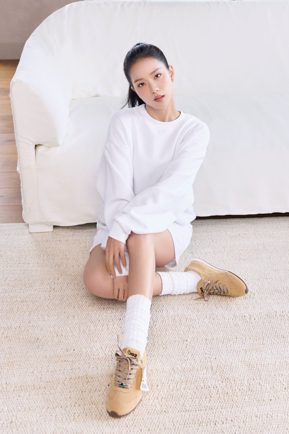 ALO Sunset Sneaker + Jisoo - Caramel Cream (A0947U)