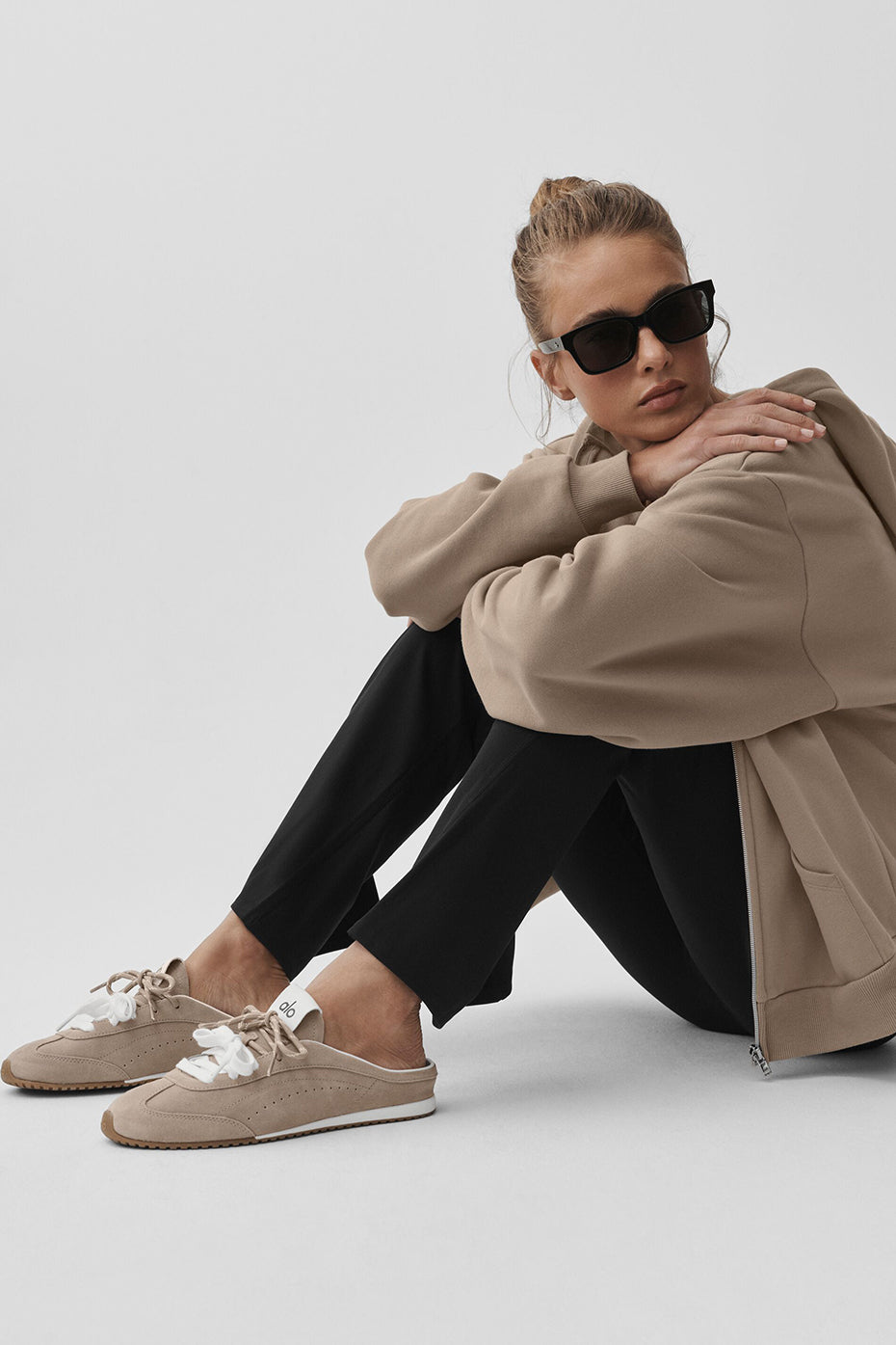 ALO Sunset Sneaker Mule - Gravel (A1004U)
