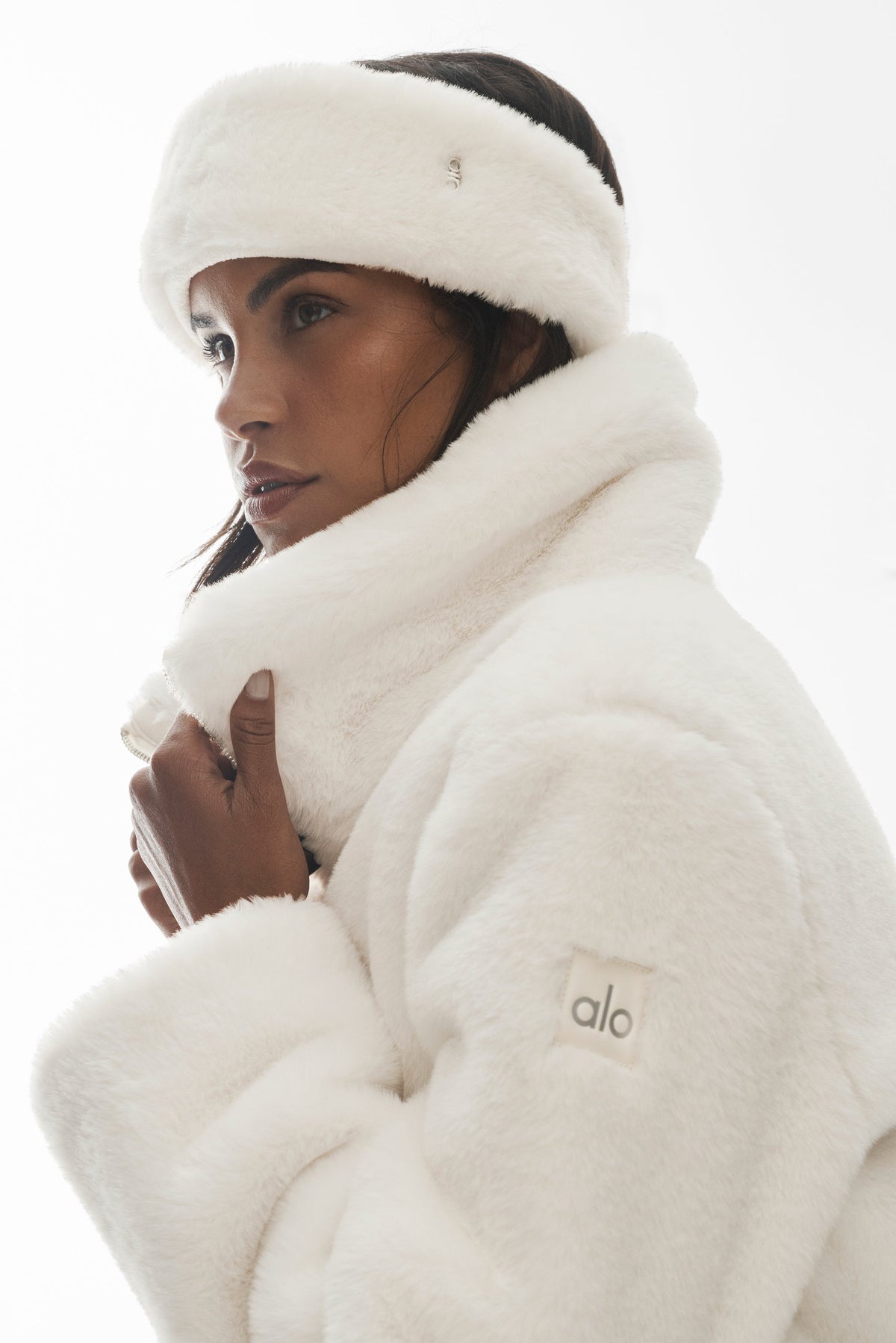 Alo Yoga Amore Faux Fur Earwarmer in Ivory, product image 3 of 3