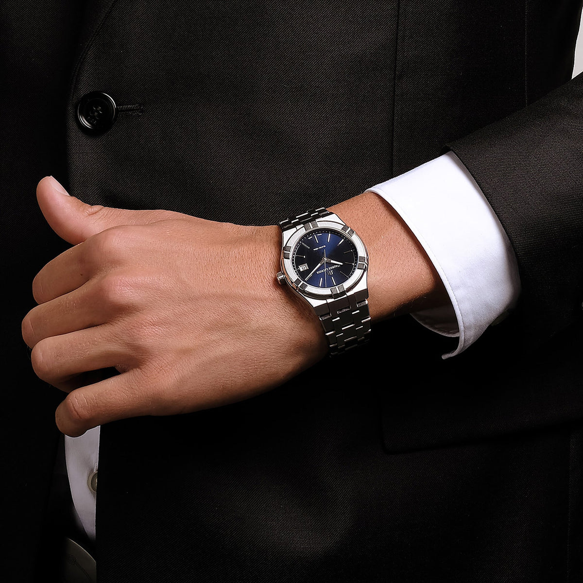Maurice Lacroix Aikon Quartz Date 40mm AI1108-SS002-430-1