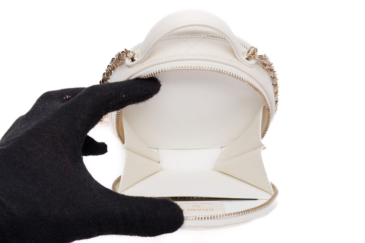 Chanel Small Vanity Matalasse White Caviar Gold Hardware - view 10