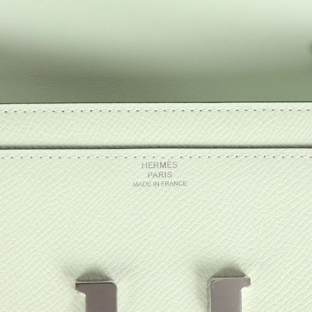 Hermès Constance Wallet To Go – Vert Fizz Epsom with Palladium Hardware