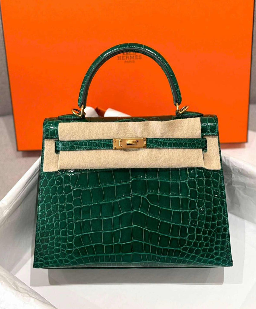 Hermès Kelly 25 Sellier – Shiny Niloticus Crocodile Vert Émeraude GHW