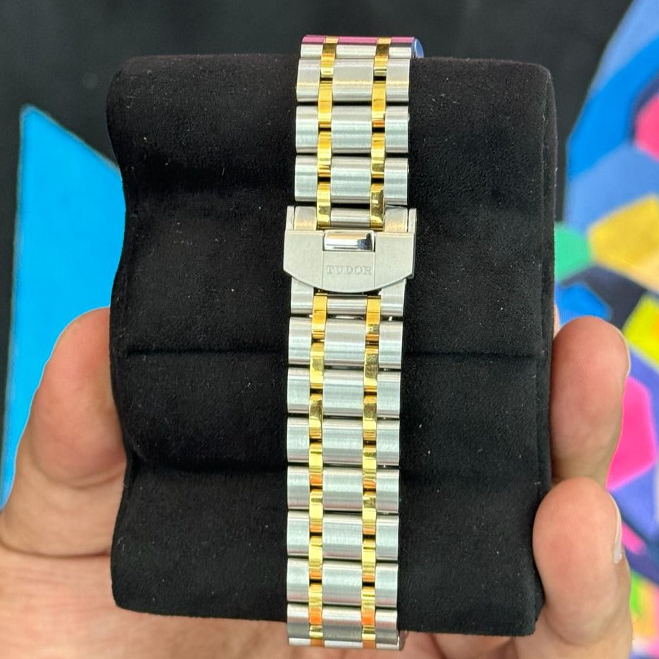 Tudor Royal 41mm 2019: Sophistication in Stainless Steel and 18K Yellow Gold