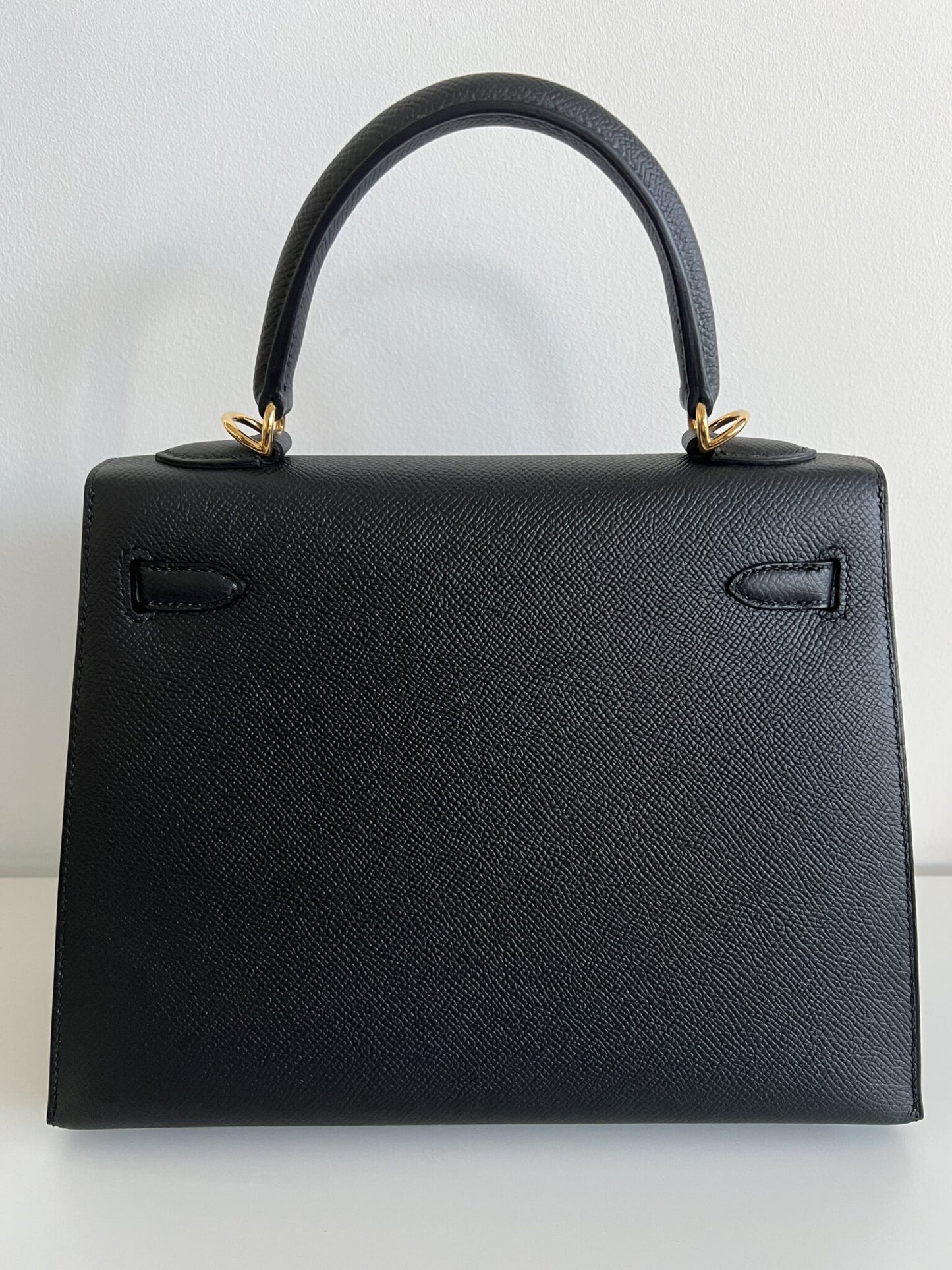 Hermès Kelly 25 Black Epsom with Gold Hardware