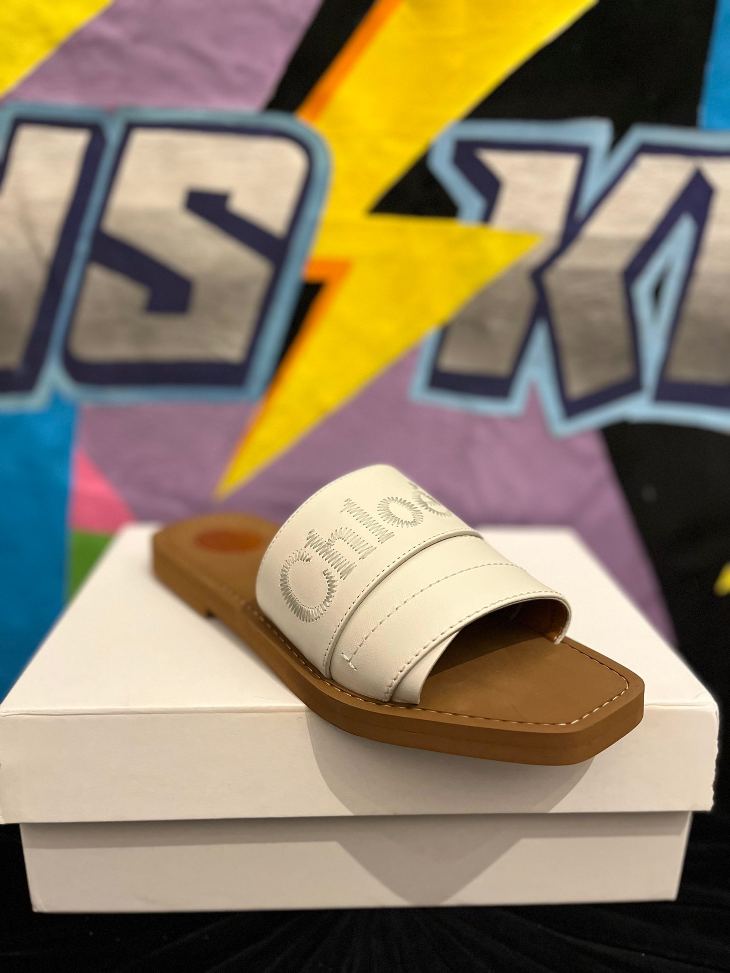 Chloe Slides