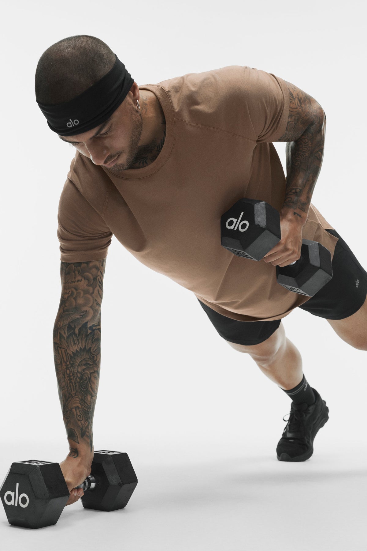 Alo Yoga Vapor Crewneck Short Sleeve in Java Brown, product image 4 of 4