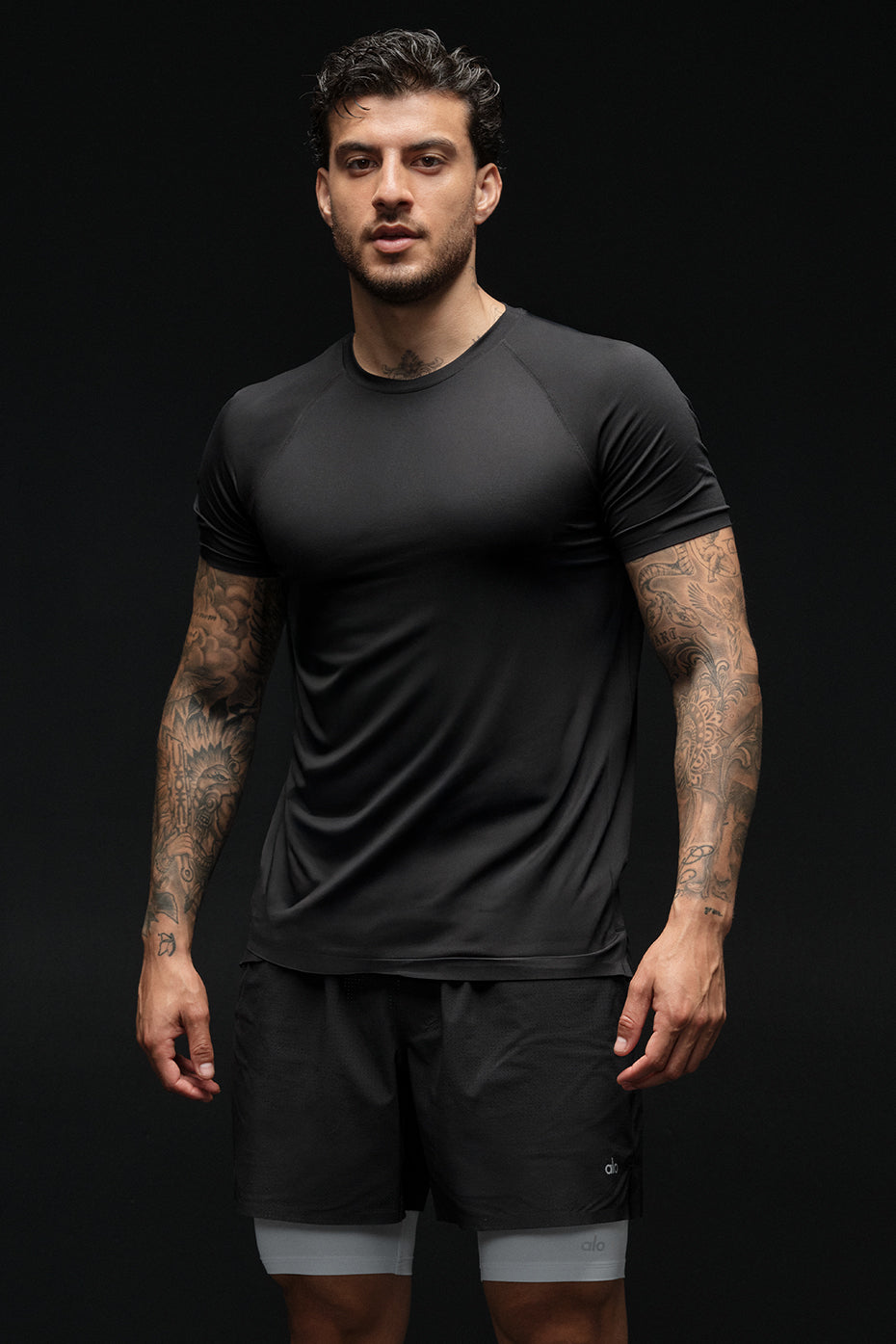 Idol Crewneck Short Sleeve - Black (M1247R)