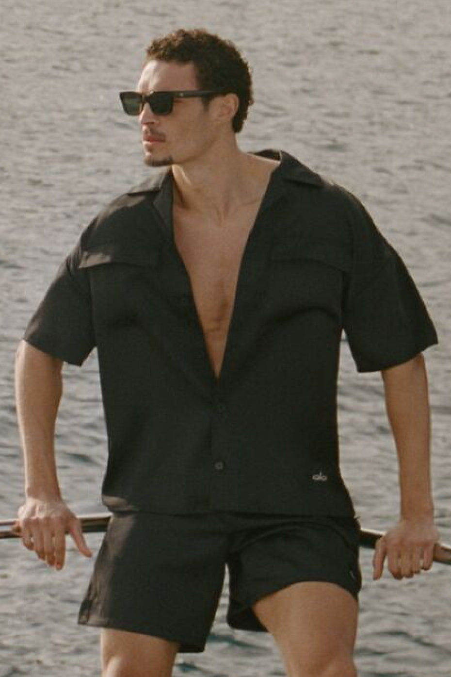 Satin Horizon Short Sleeve Button Up - Black (M1274R)