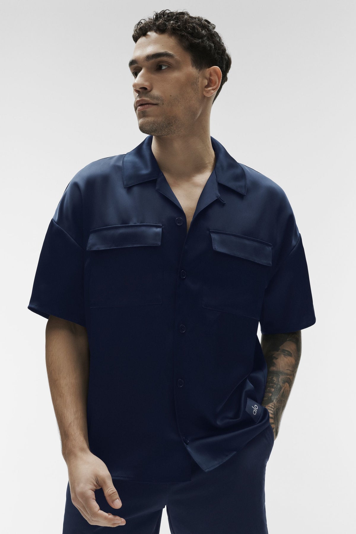 Satin Horizon Short Sleeve Button Up - Navy (M1274R)