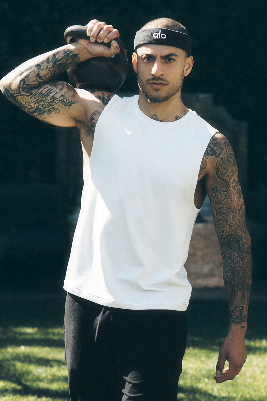 Conquer Muscle Tank - White (M2066R)