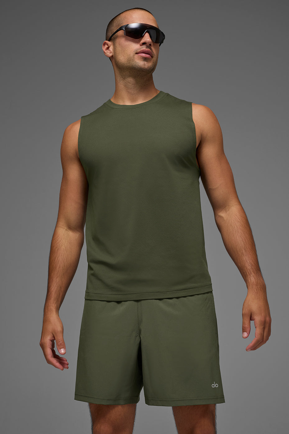 Conquer Muscle Tank - Green Olive (M2066R)