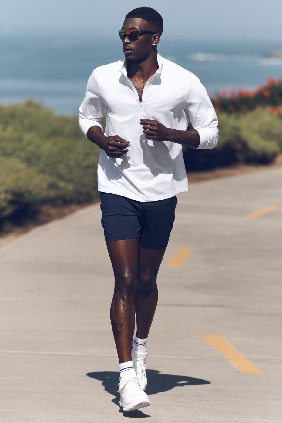 Conquer 1/4 Zip Reform Long Sleeve - White (M3193R)
