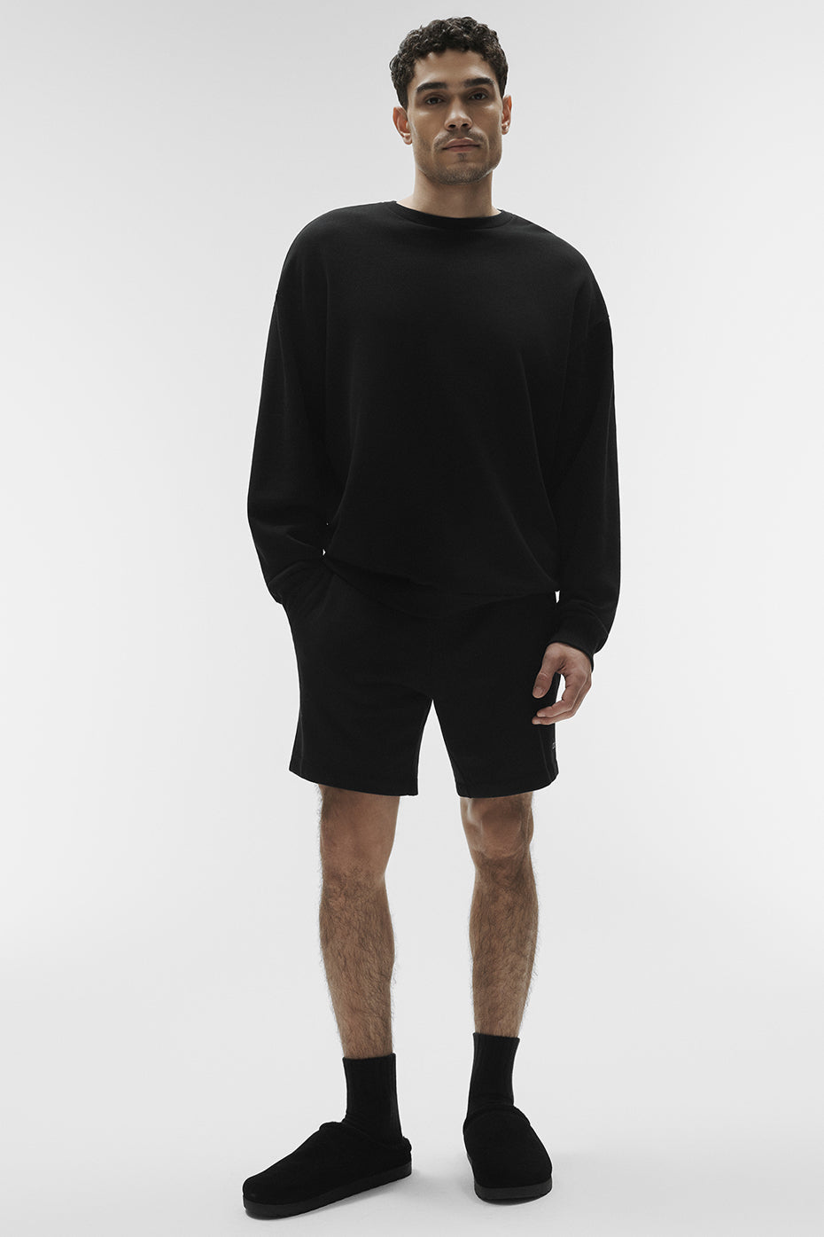 Chill Crew Neck Pullover - Black (M3207R)
