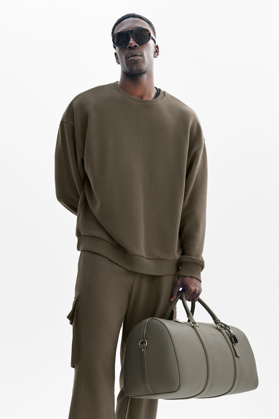 Chill Crew Neck Pullover - Olive Tree (M3207R)