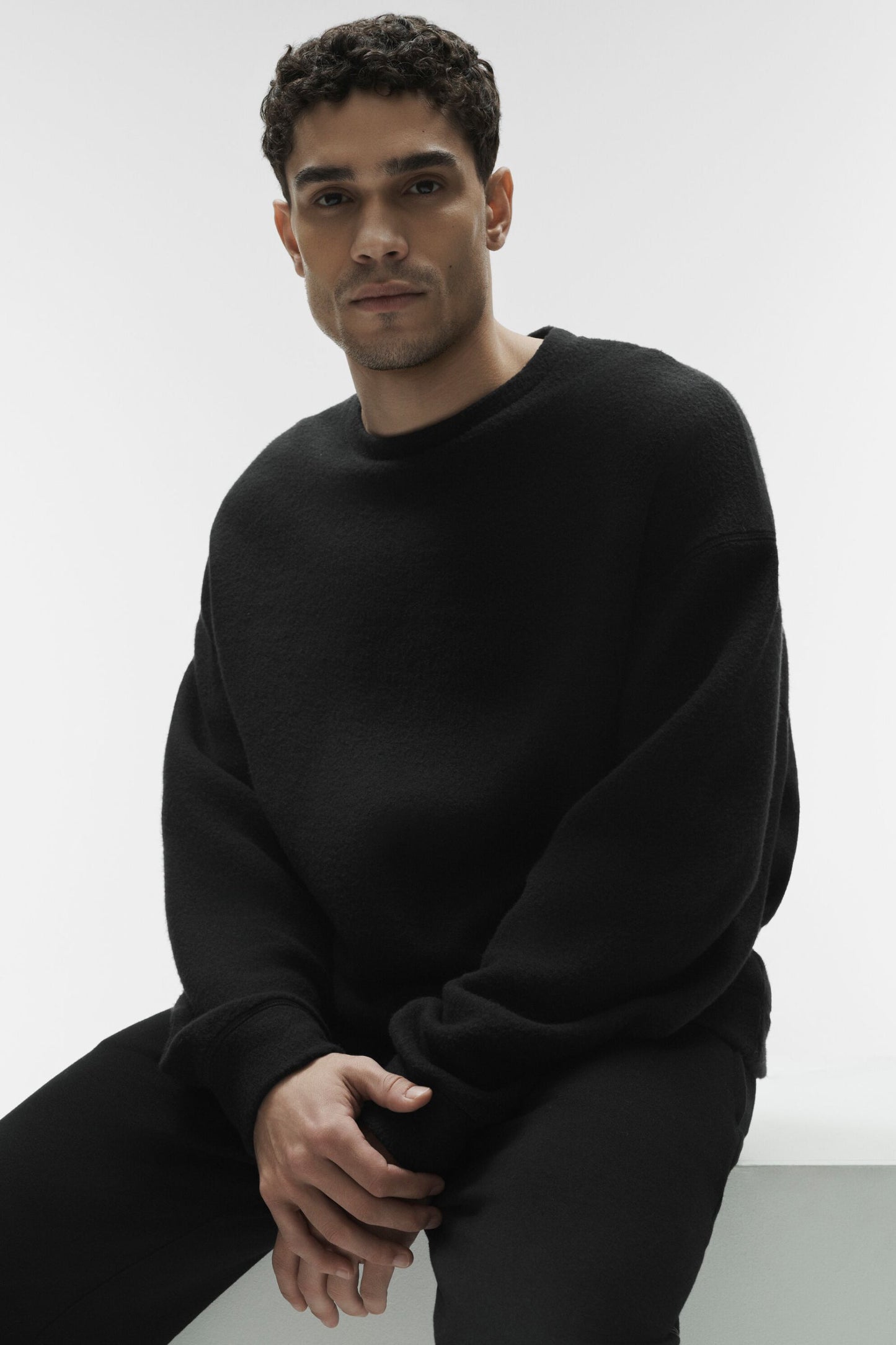 Triumph Restore Crew Neck Sweatshirt - Black (M3242R)