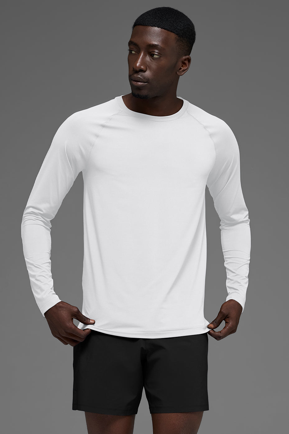 Idol Crewneck Long Sleeve - White (M3267R)