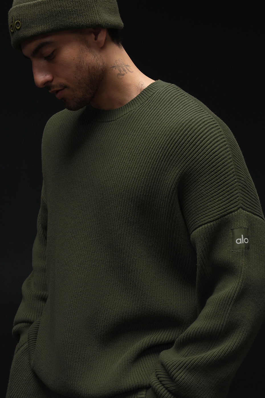 Domain Rib Knit Crew Sweater - Green Olive (M3271R)