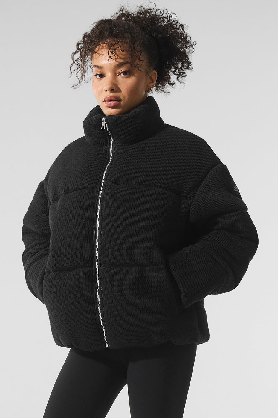 Stage Sweater Puffer - Black (WOMENSM4182R)