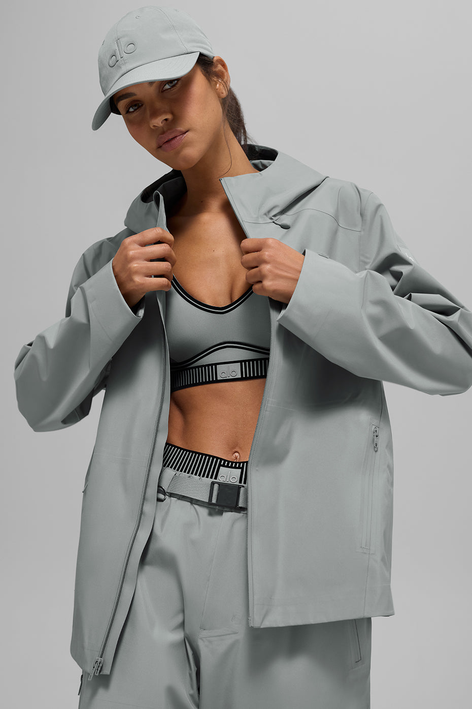 Alpha Shell Jacket - Lunar Grey (WOMENSM4200R)