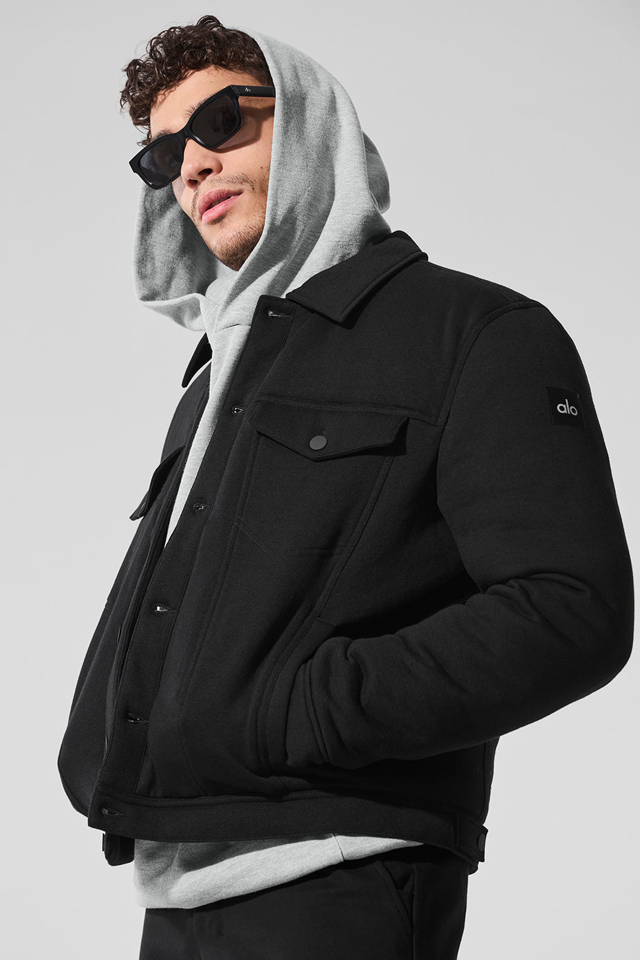 Ease Trucker Jacket - Black (M4202R)