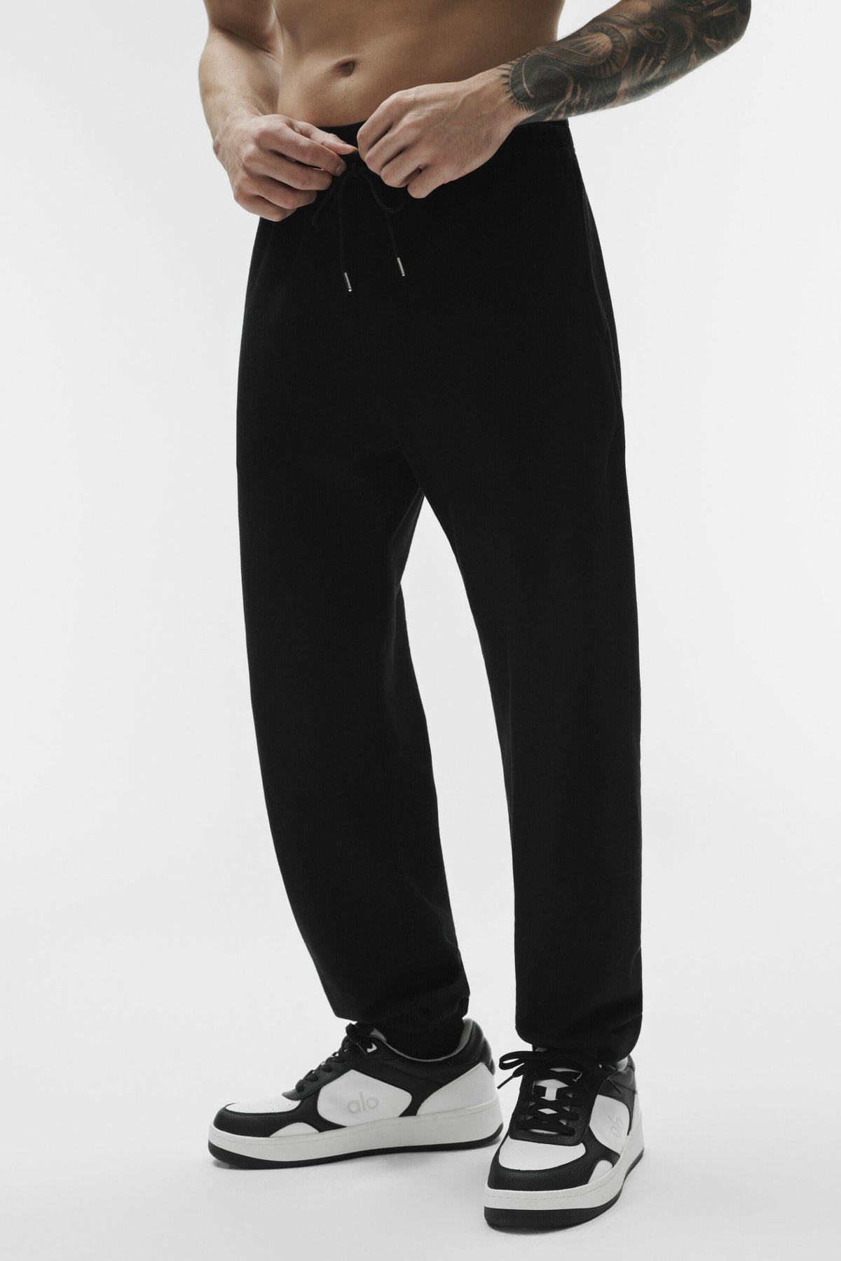 Chill Sweatpant - Black (M5151R)