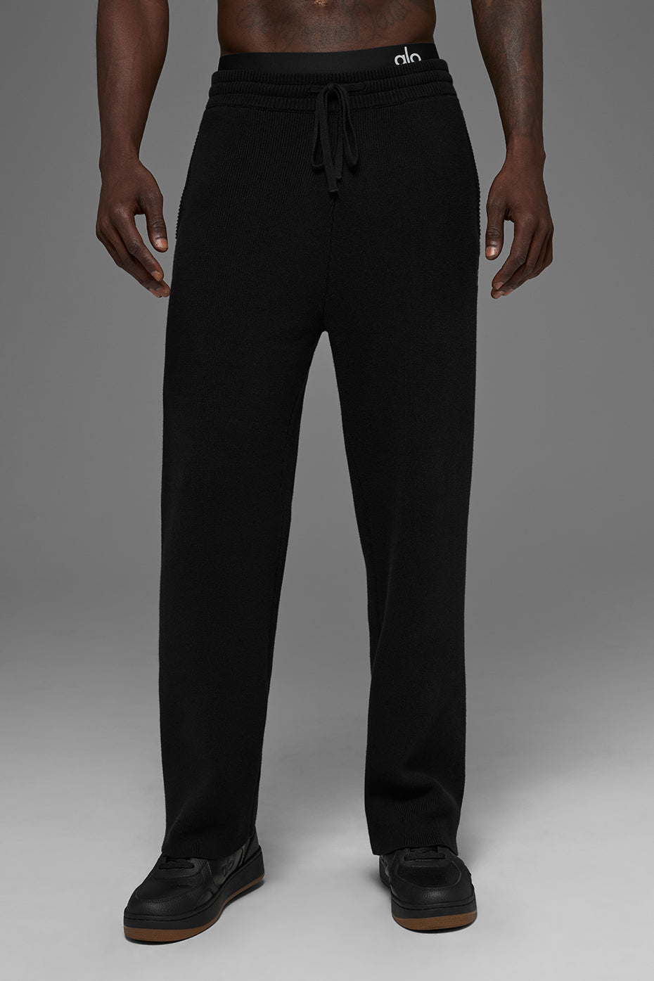 Scholar Straight Leg Sweatpant - Black (M5171R)