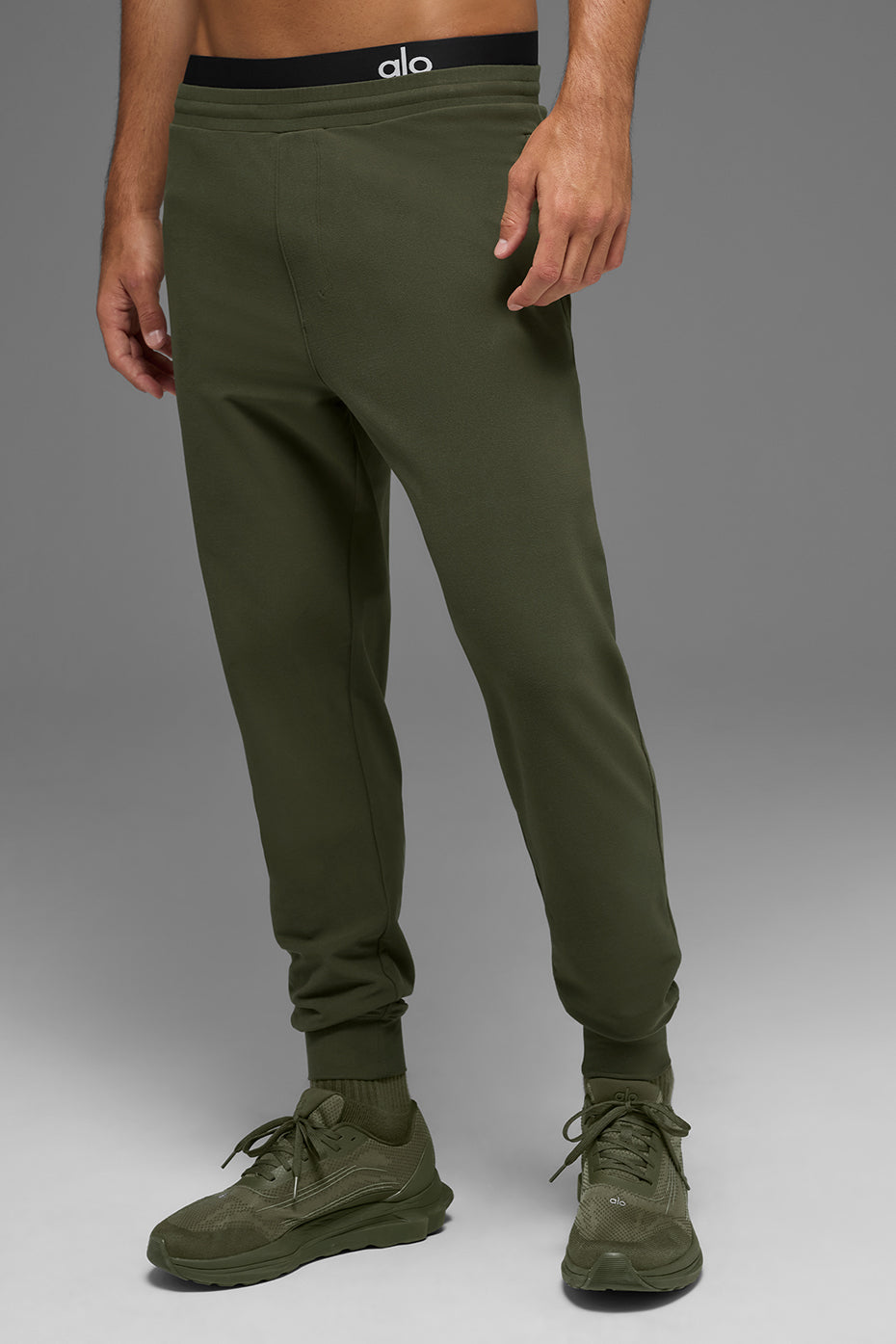 Conquer Max Performance Jogger - Green Olive (M5226R)