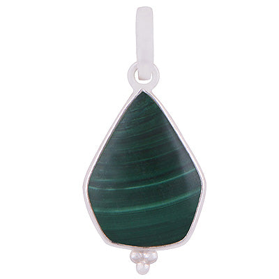 Stunning Gemstone Rawa Work Around Malachite Pentagon Shape 925 Sterling Solid Silver Pendant - R101916-13