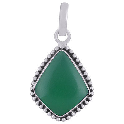 Beautifully Handcrafted Rawa Work Around Green Onyx Kite Shape 925 Sterling Solid Silver Pendant - R101925-7