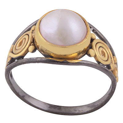 Gorgeous Rawa & Coil Work Around Multicolour Plated Pearl Round Shape 925 Sterling Solid Silver Ring - R1090-11