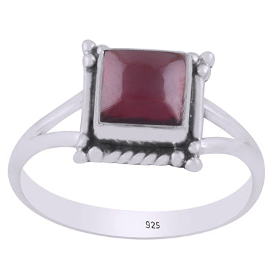 Beautiful Twisted Wire Work Around Garnet Square Shape 925 Sterling Solid Silver Ring - R3403402-52