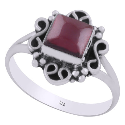 Beautiful oxidised w/ rawa & wire work around Garnet Square Shape 925 Sterling Solid Silver Ring - R3403465-2