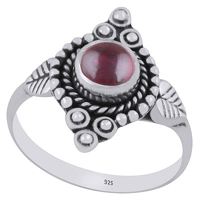 Stunning Twisted Wire & Rawa Work Around Garnet Round Shape 925 Sterling Solid Silver Ring - R3403525-2