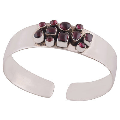 Beautifully Seated Gemstone Garnet Multi Shapes 925 Sterling Solid Silver Bangle - R7100001-40