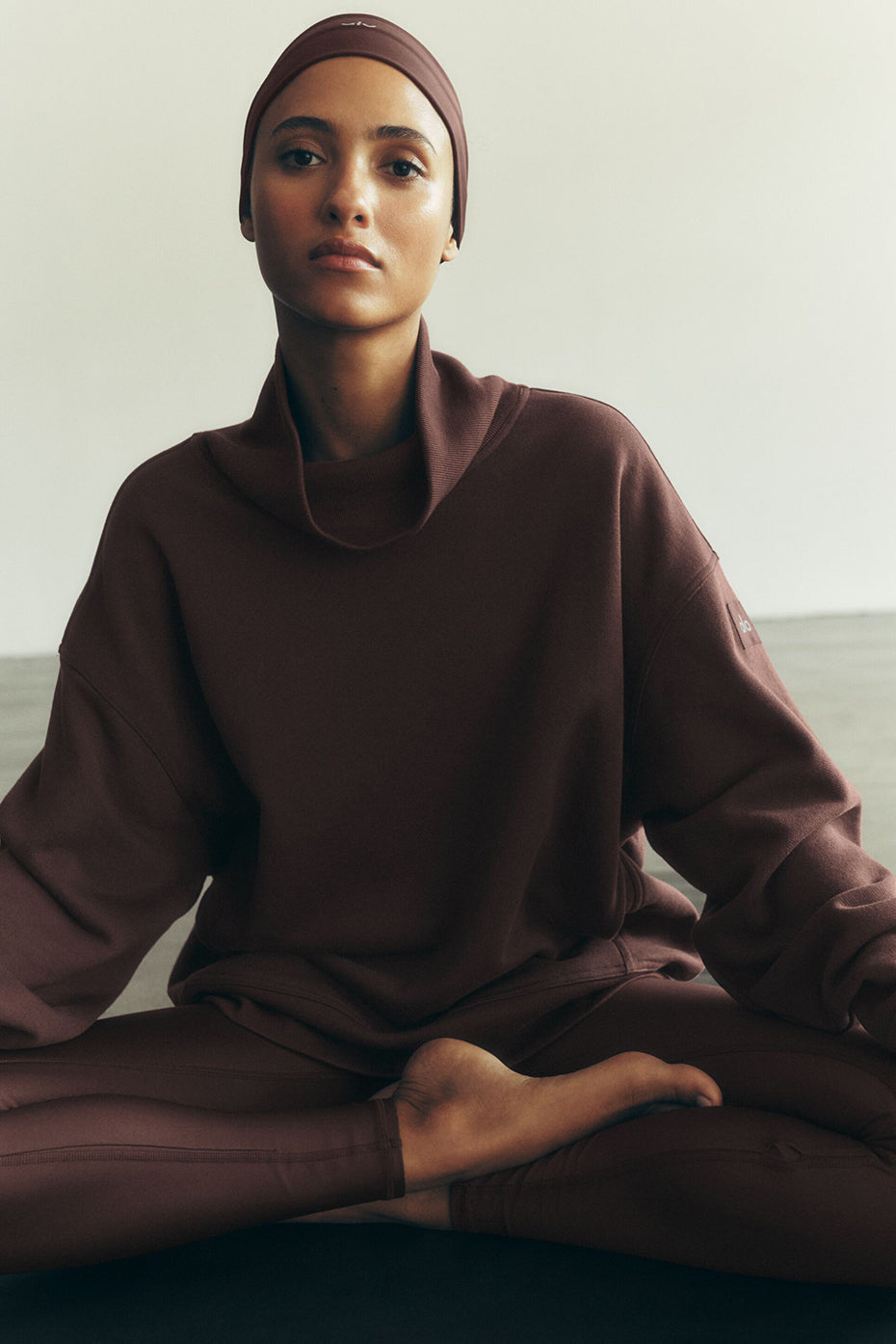 Hazy Mock Neck Pullover - Brownstone (W3845R)