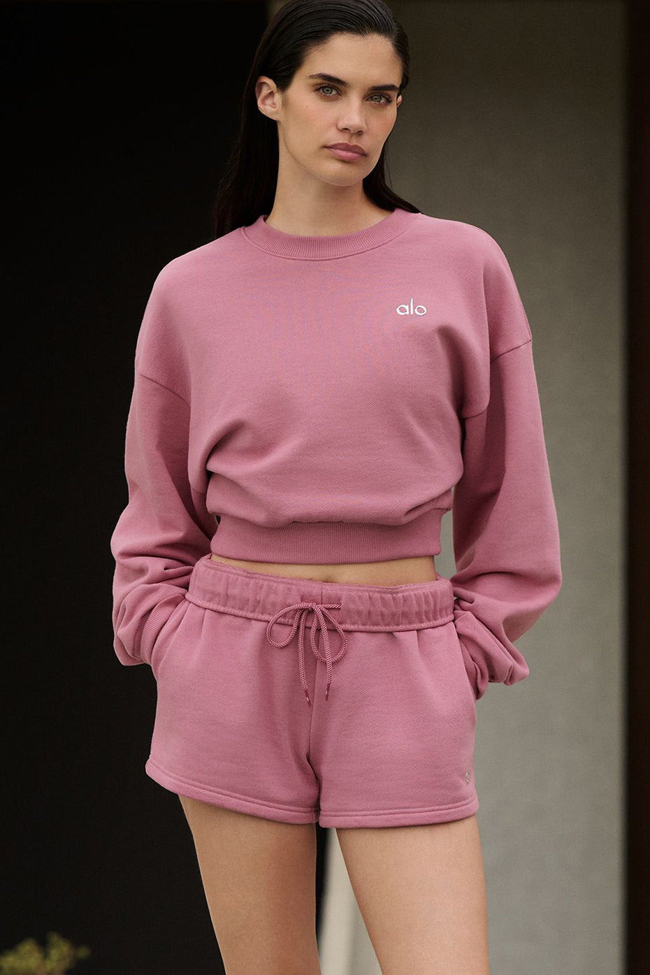 Cropped Accolade Crewneck - Pink Wild Rose (W3924RG)