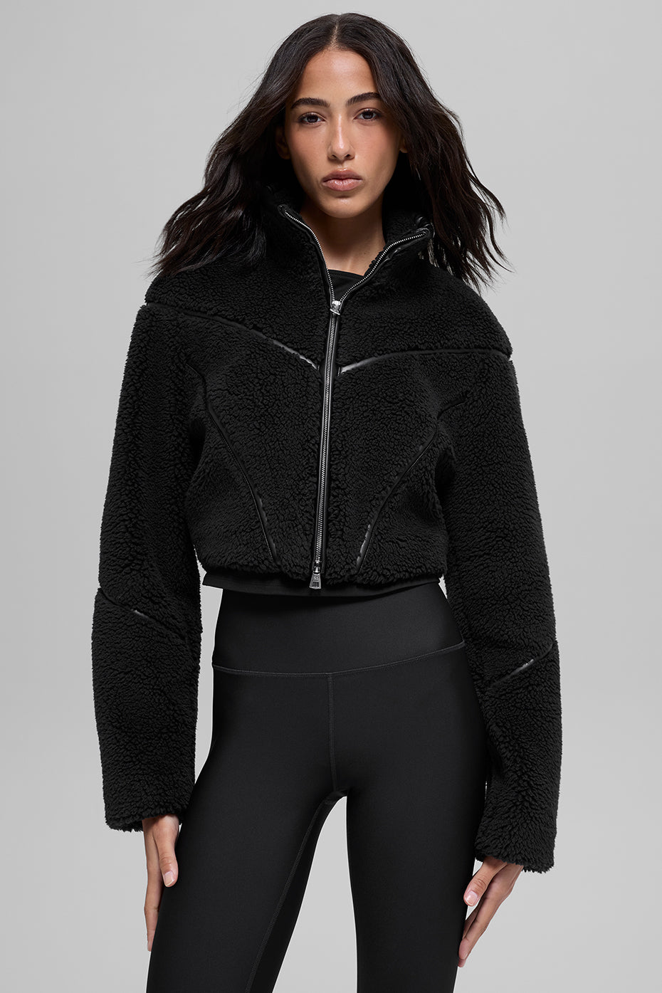 Sherpa Cropped Slope Side Jacket - Black (W4724R)