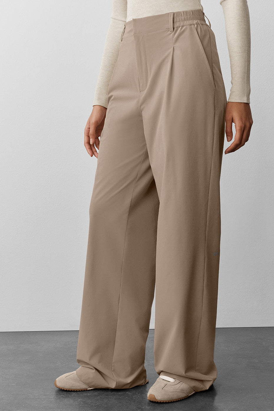 High-Waist Pursuit Trouser (Long) - Gravel (W51346R)